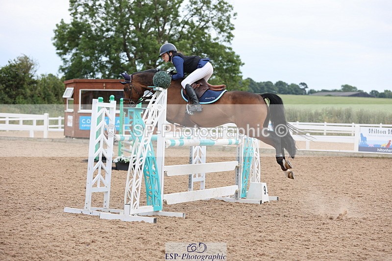 240630A-164008-15285 - Cls 33 Foxhunter and 1.10m Open