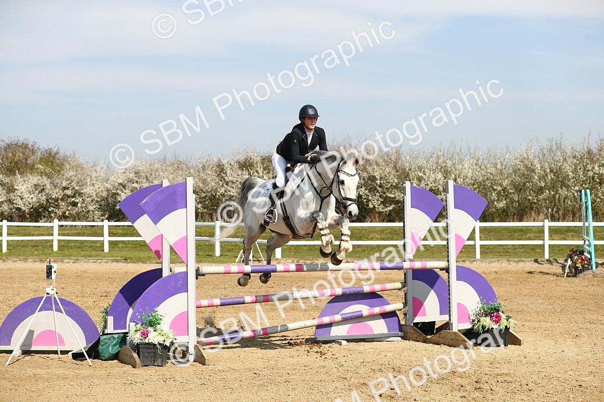 SBM_002400 - Class 9 - Senior Discovery - 1.00m
