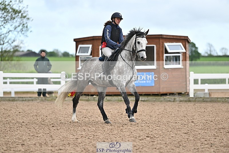 240514A-164453-00114 - 70cm