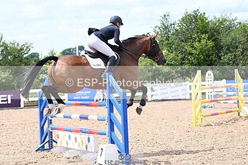 240619A-144542-00751 - Cls 4 Snr Newcomers and 1.10m Open