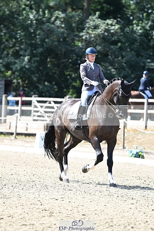 250810A-112810-05947 - 119-Lucy.BakerLast.Dancer