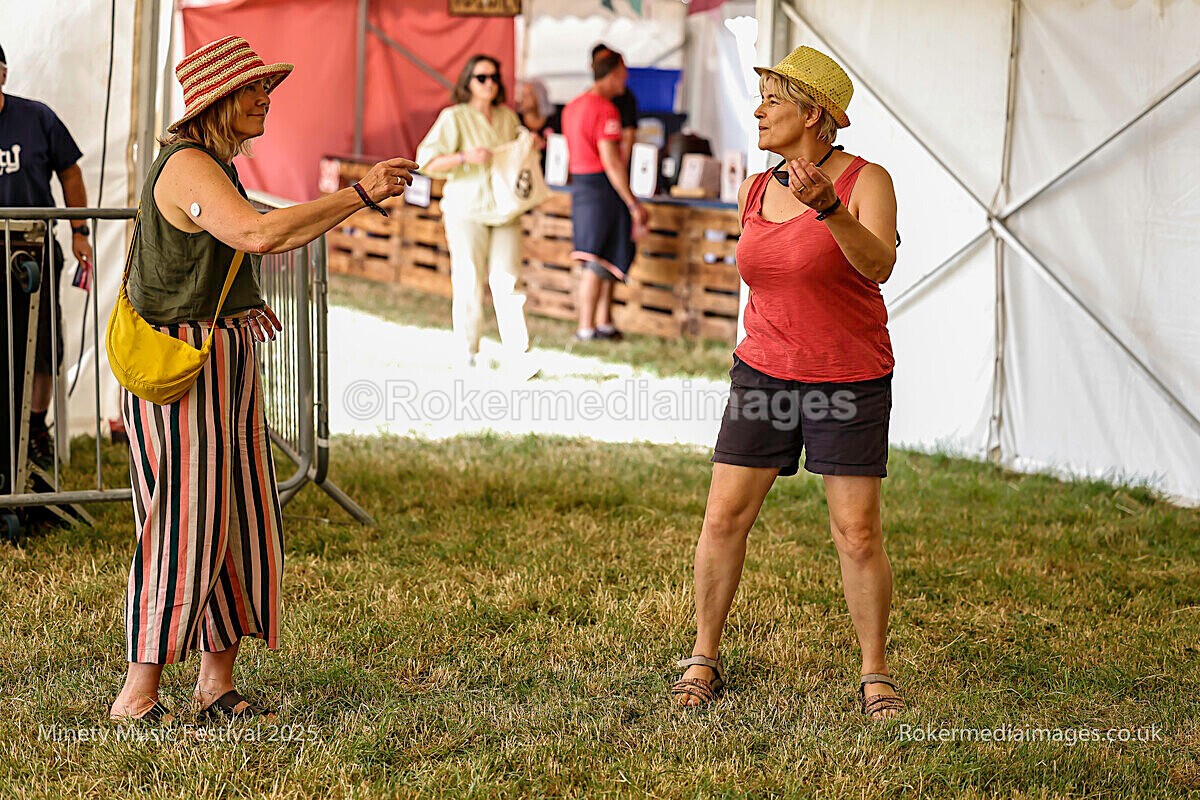 _MGL7396 - MINETY 2025