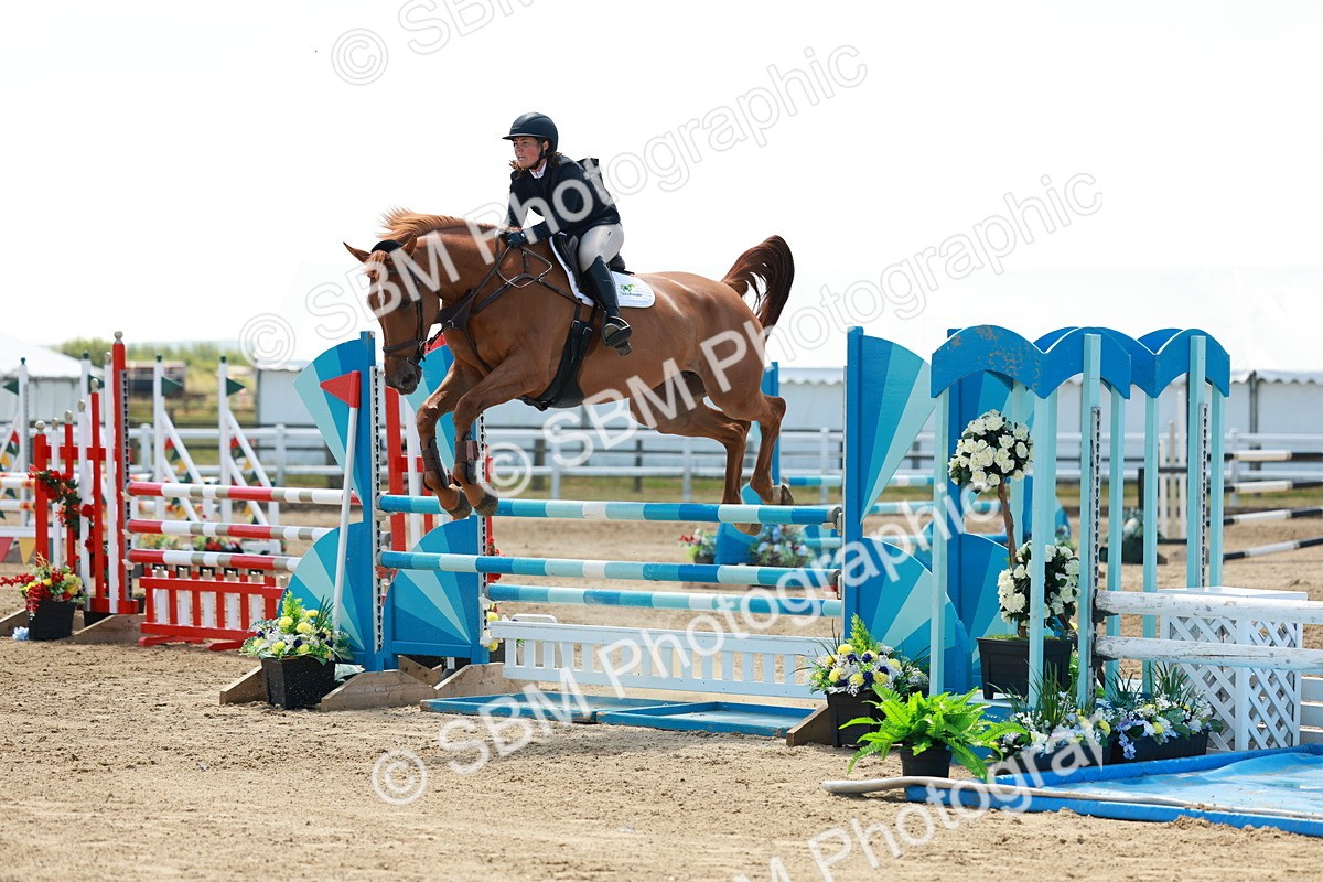 SBM_007456 - Class 3 - Senior Newcomers - 1.10m Open