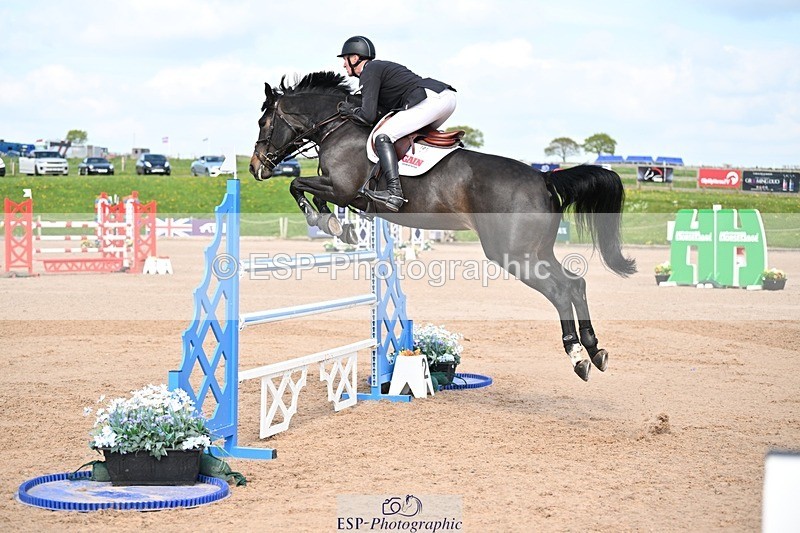 250425-160015-10575 - Cls 22 - 1 Star Gold Tour