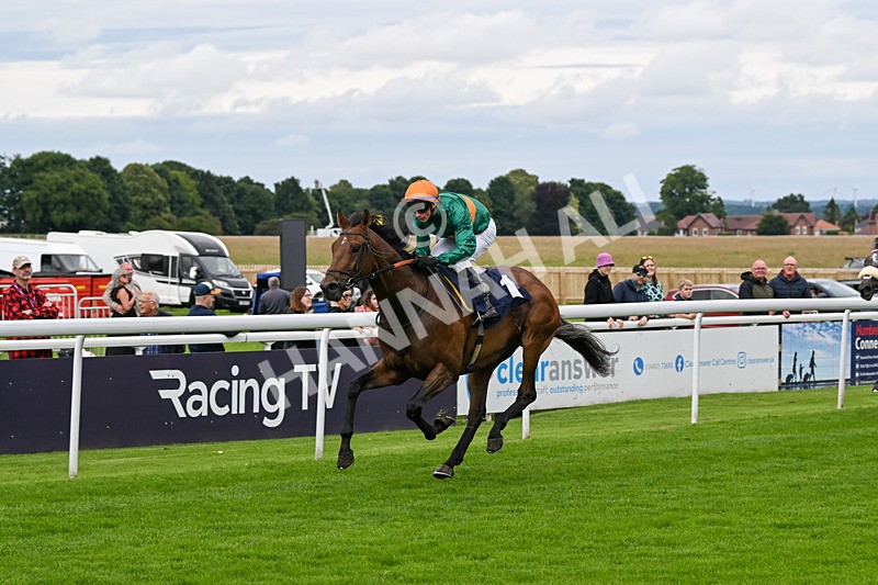 160724-Race 3-Roger Henry-8688 - Race 3