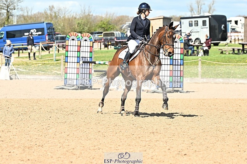 250416-145928-01554 - Cls 6 Foxhunter and 1.20m
