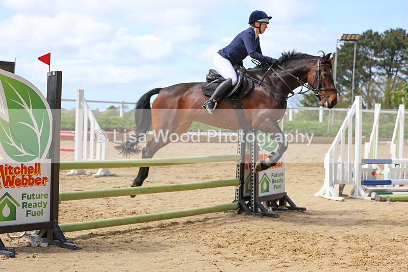 3E7A7892 - Class 10: 90 cm open