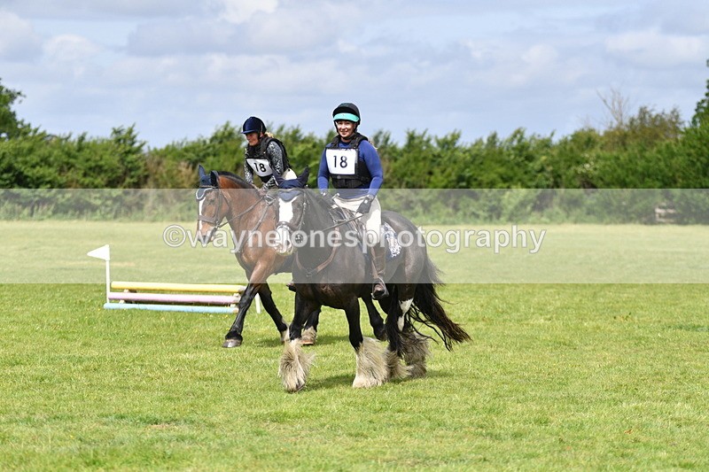 WJ5_2846 - Class 3 60cm Pairs