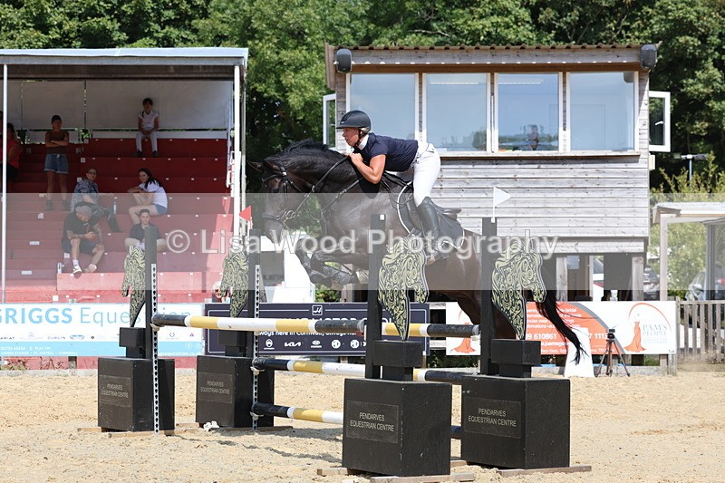 3E7A1676 - Class 8: Senior Newcomers/1.10m open