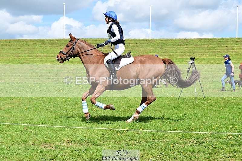 260419-130006-12183 - P-756-Siobhan.Micklethwaite