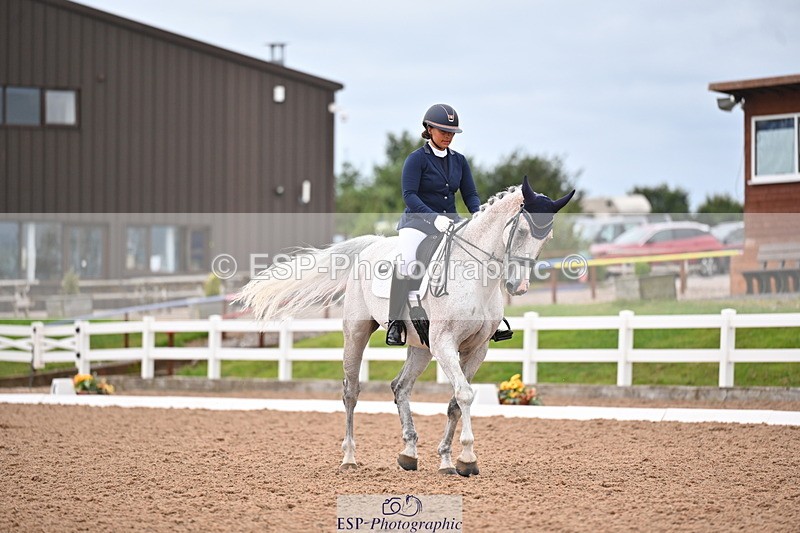 240817A-172351-10691 - 293-Layla.Ambersley-Broadbent-Galwaybay.Buddy