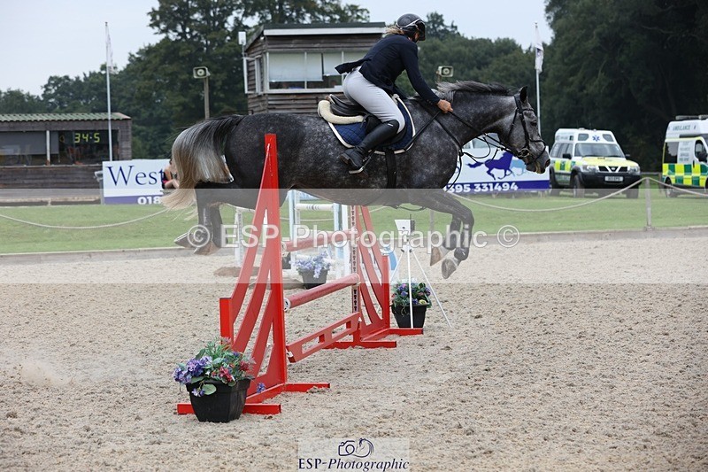 230908-164358-02921 - Cls 9 Snr Newcomers & 1.10m Open