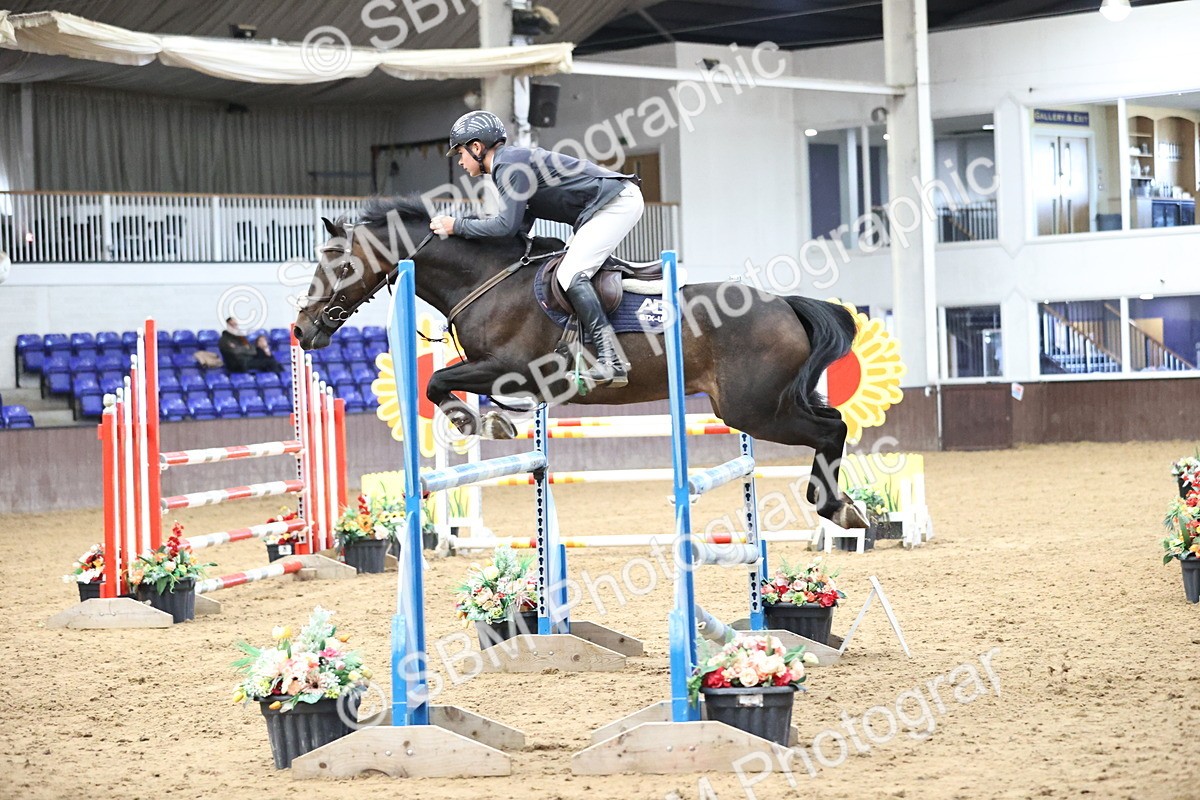 SBM_003228 - Class 15 - Pony Foxhunter 1.10m Open