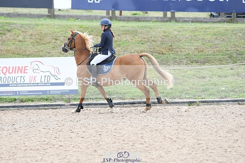 250807-131415-01032 - 80cm Round 2