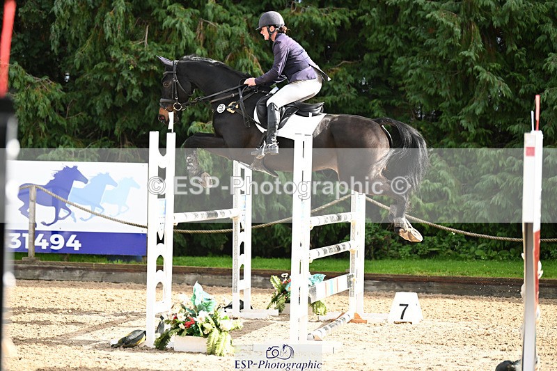 241025-121511-07501 - 219-Sam.Jennings-MONBEG.IGUASSU