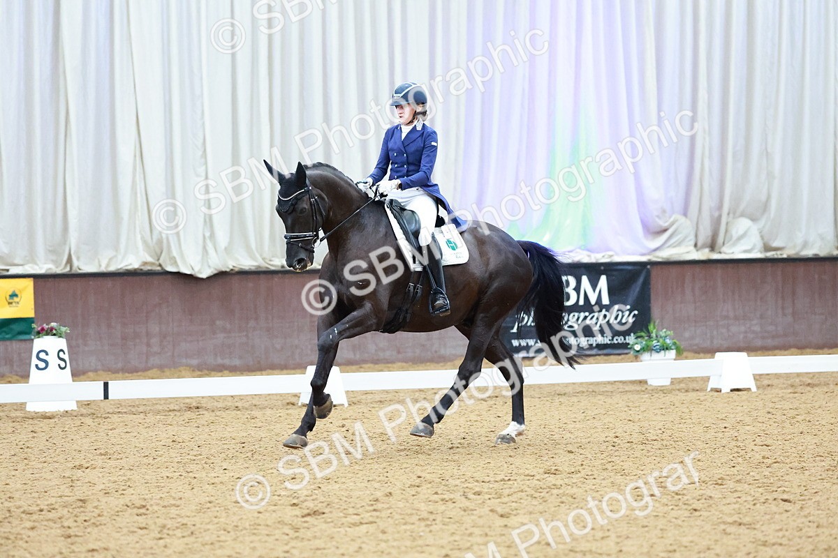 SBM_007884 - Class 9 - FEI INT II - 16.54.17.57