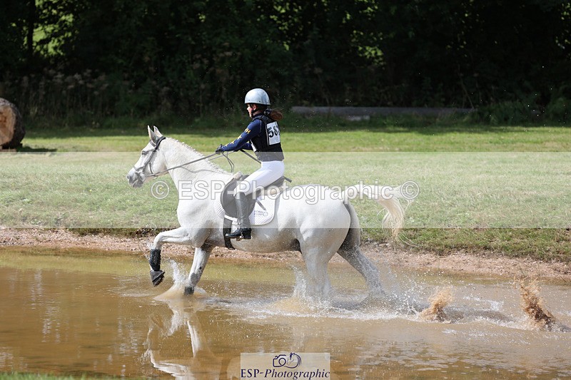 240825X-113027-32289 - 70cm XC 11.00 to 12.00