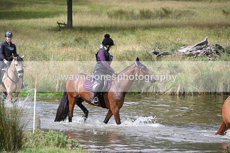 WJ7_1852 - Time at Water 10:48 to 11:13