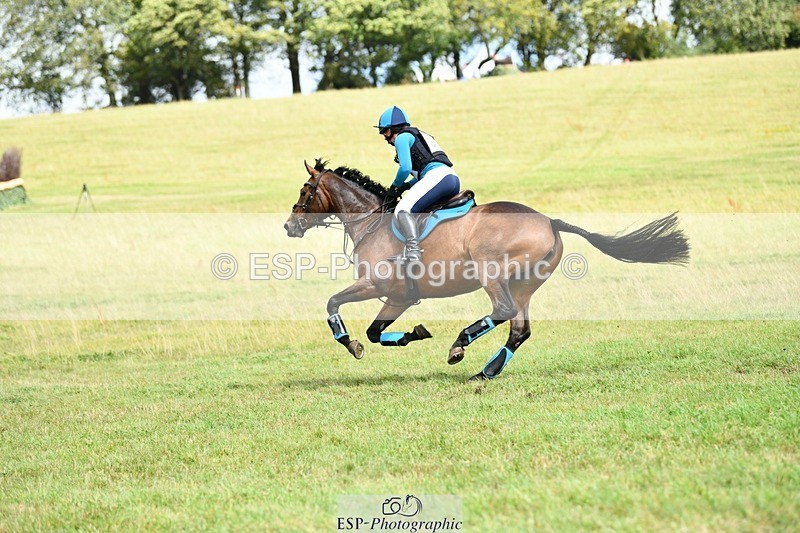 250831-132425-09499 - H-380-Vicky.Stacey