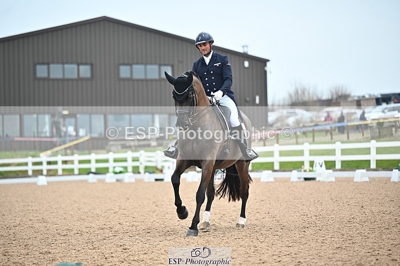 250214-112217-01321 - 130-Jezz.Palmer-Romanno.Weltino