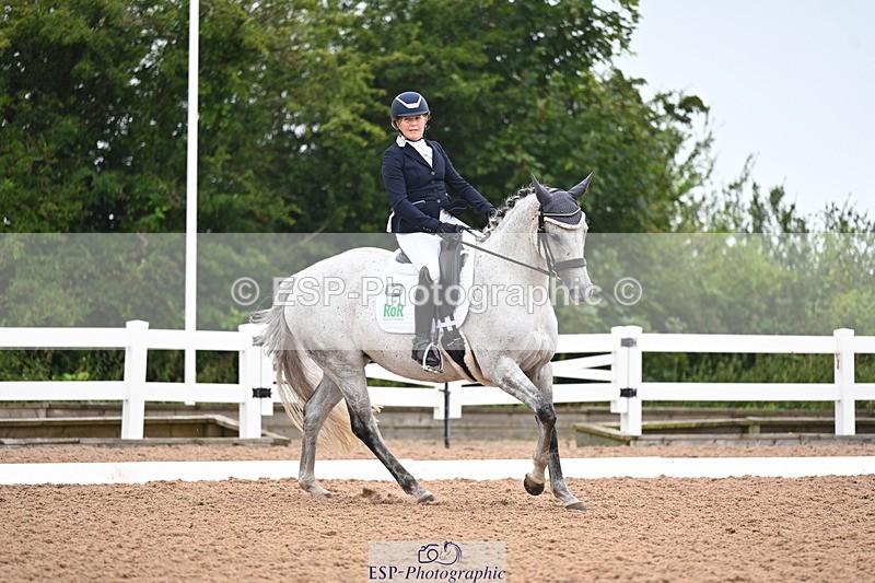 240815A-111014-00236 - 229-Jane.Phillips-Fair.duchess