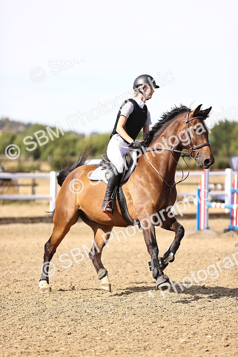 SBM_000102 - Class 1 - Clear Round
