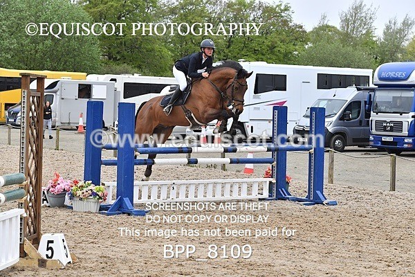 BPP_8109 - CLASS 17 SAT Senior Discovery/ 1m Open