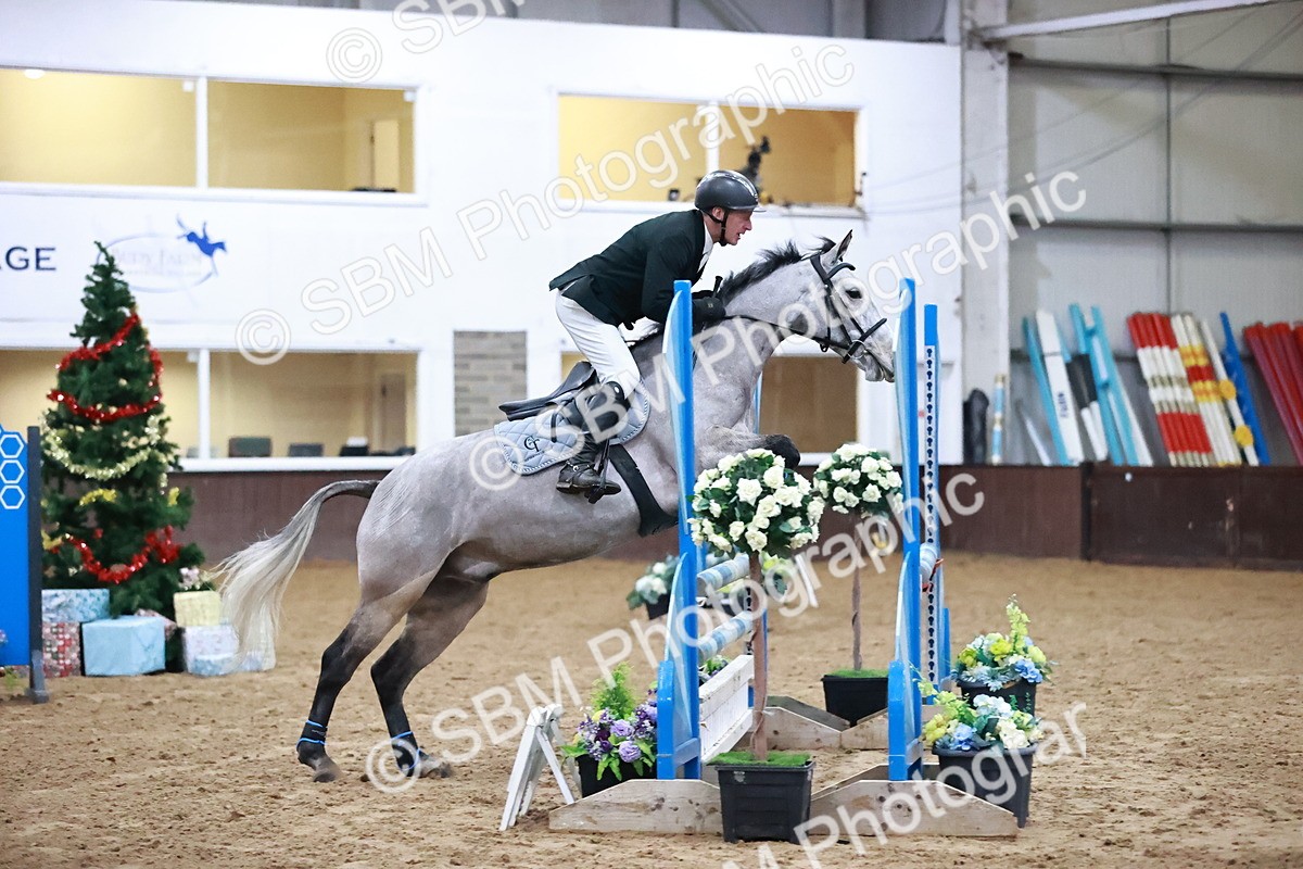 SBM_001671 - Class 8 - Senior British Novice 90cm