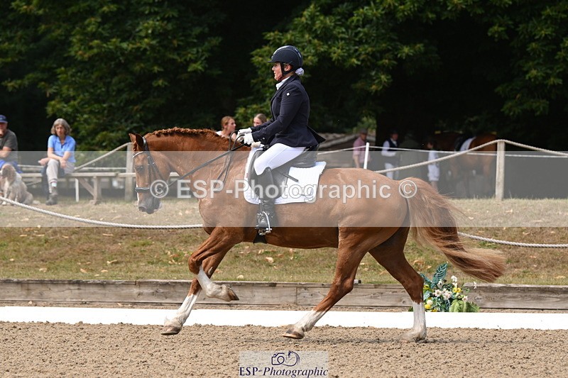 250720A-115202-10045 - 142-Jane.Emmett-Tresorya.Carlo