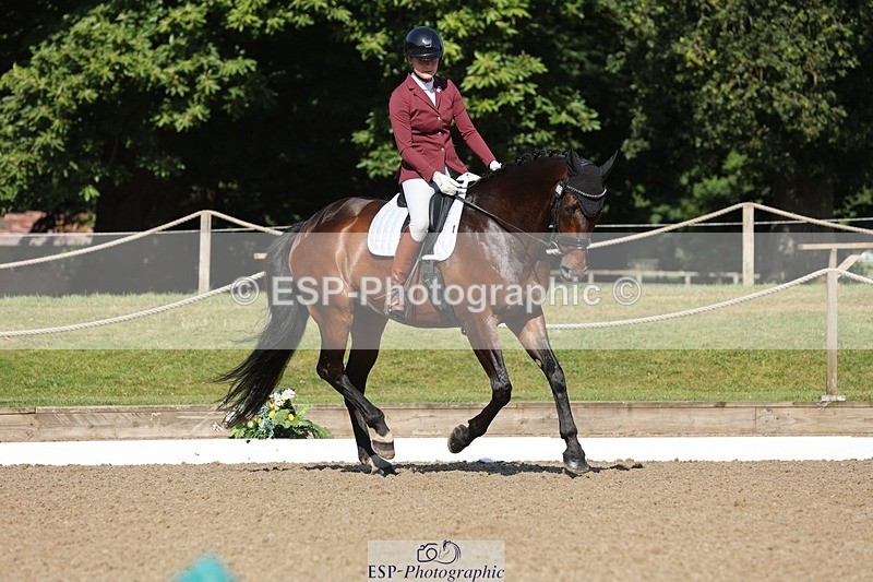 240719-092617-00143 - 305-Eleanor_Halton-Fairway's_Finale