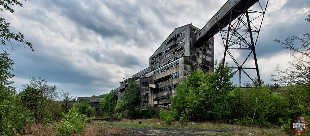 St. Nicholas Coal Breaker (Mahanoy City, PA) | Broken Breaker - St. Nicholas Breaker