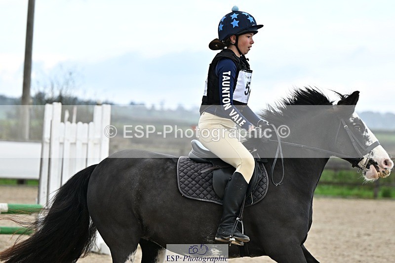241110-133925-00901 - 60-65cm Arena Eventing