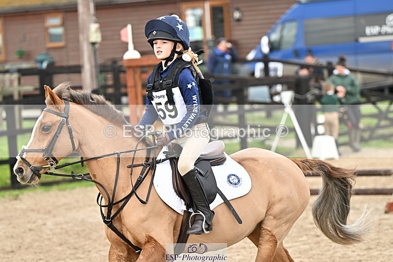 241110-125248-00774 - 50-55cm Arena Eventing