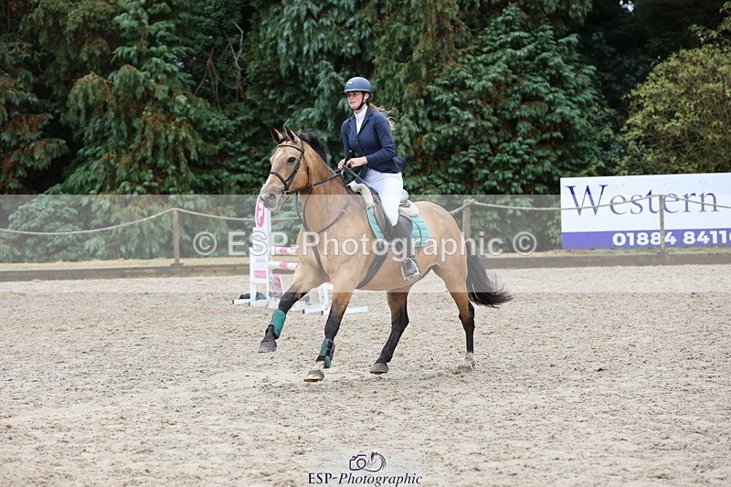 250829A-120736-01566 - Cls 7 British Novice and 90cm