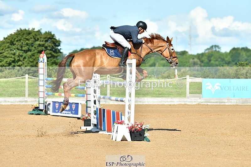 230720A-095047-01833 - Cls 1, 2 Star Small 1.30m