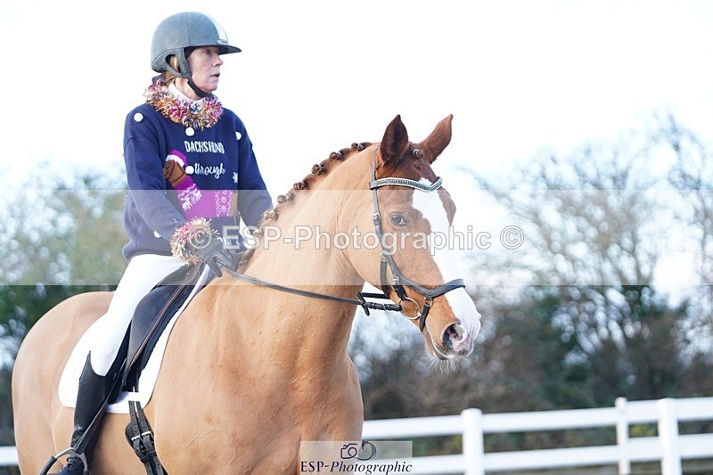 241214-132548-00620 - 134-Melanie.Haslock-Minnie.I