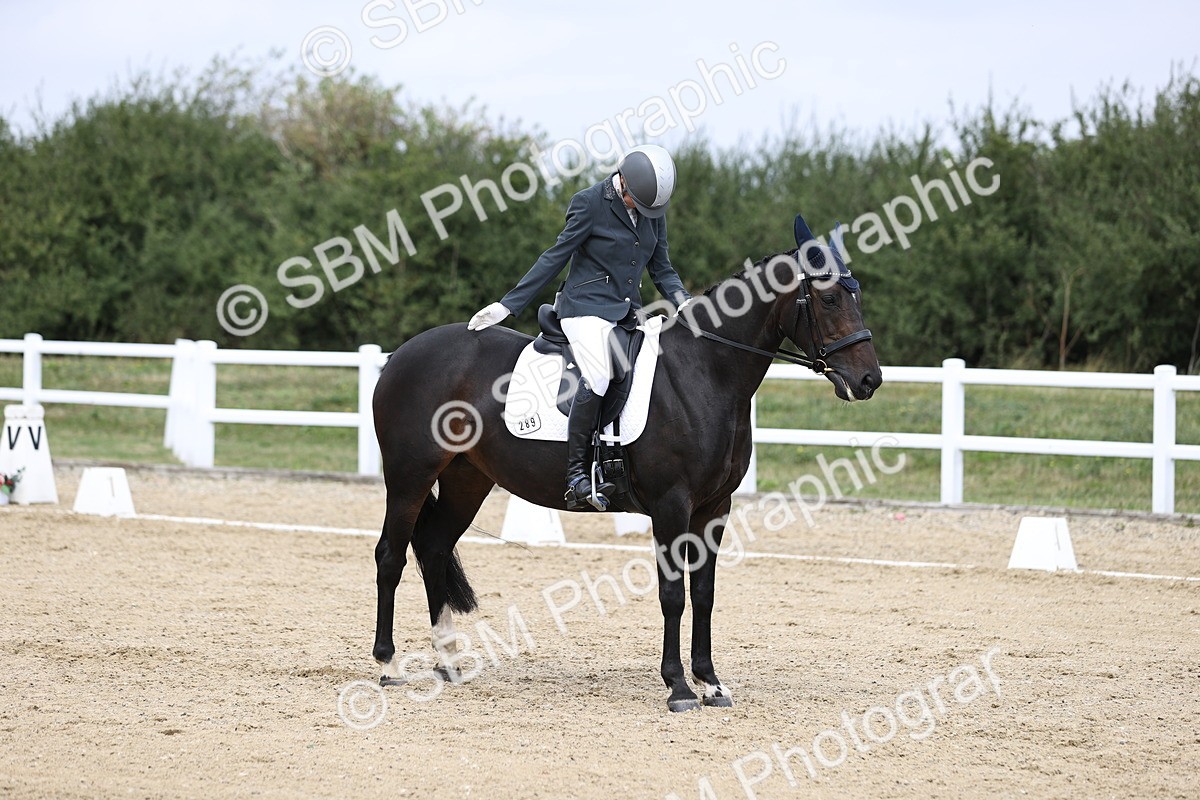 SBM_016920 - Class 14 Novice 23 - 11.53-12.56