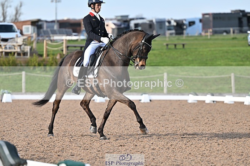 250404-175642-08493 - 154-Alexander.Harrison-Kickback