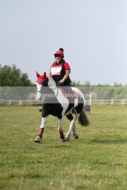 WJ7_6069 - 40cm XC Time 10:57 to 11:30