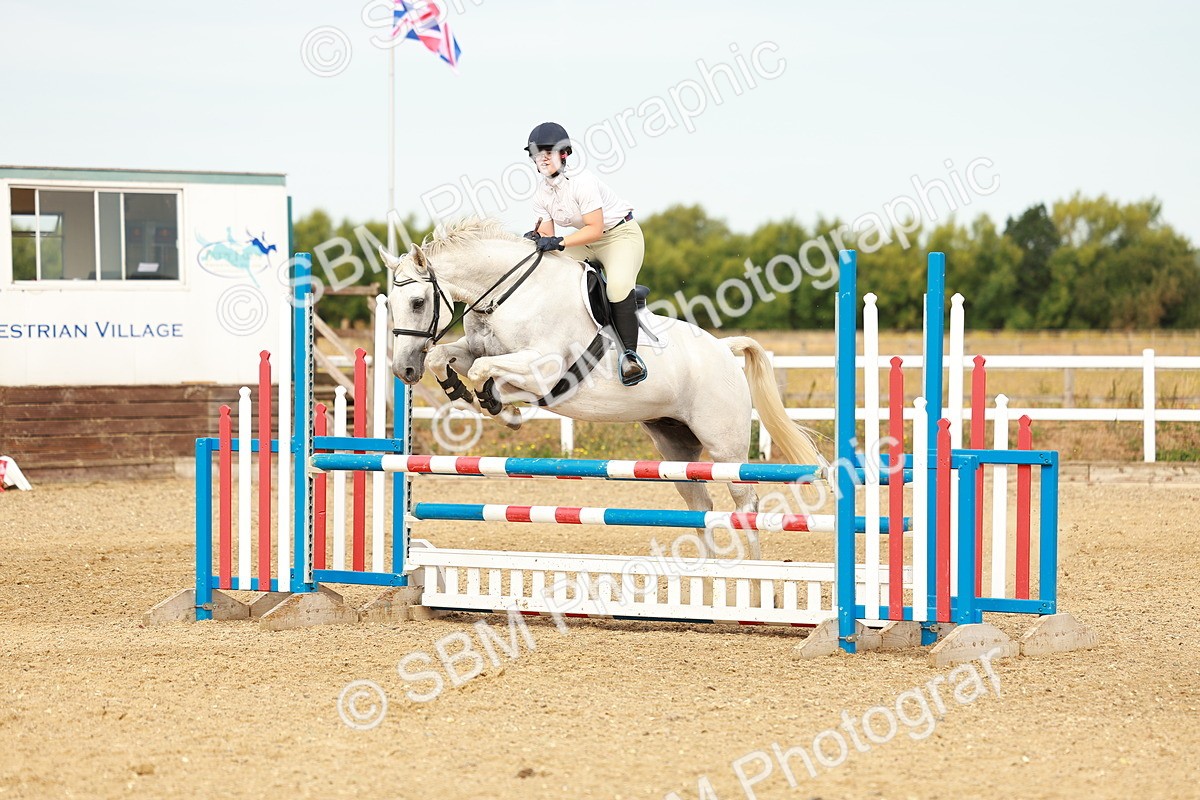 SBM_002360 - Class 9 - Senior British Novice - 90cm