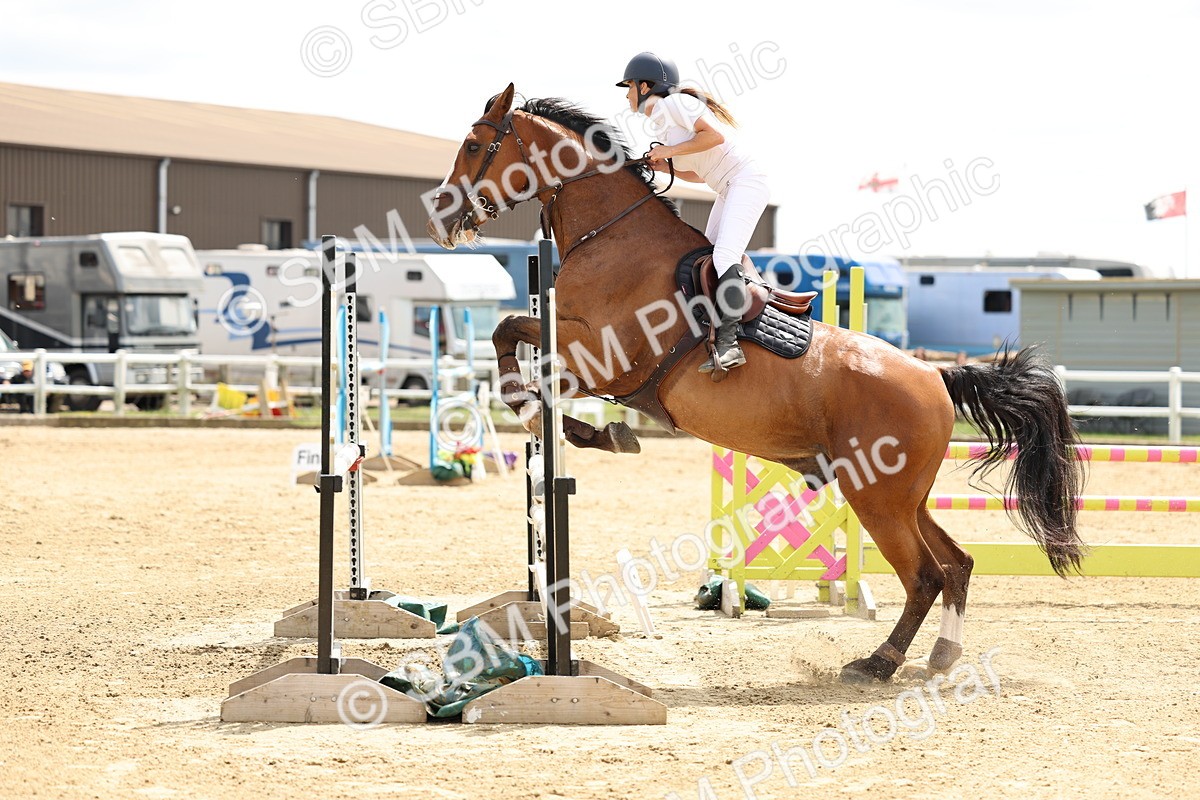 SBM_005194 - Class 18 - Senior 1.05m Open