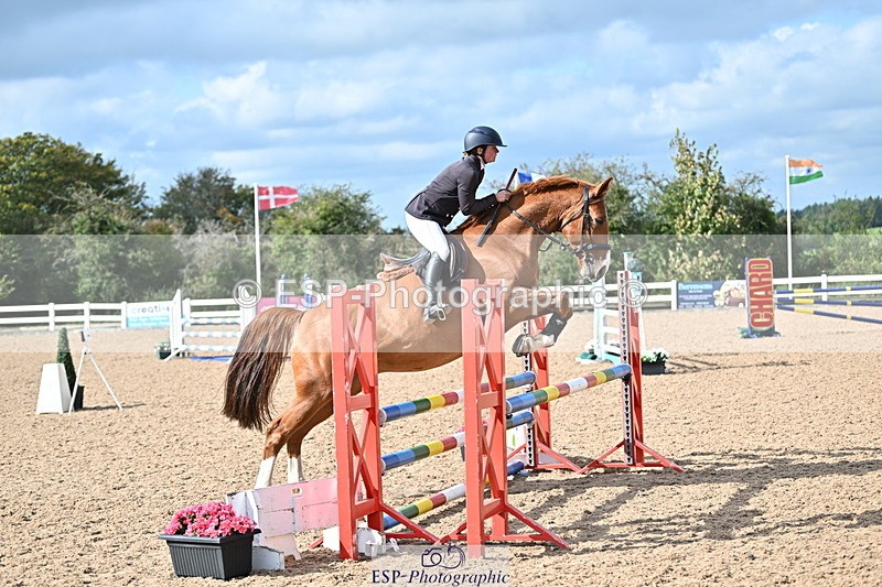 241005A-114300-03517 - SAT Cls 17 95cm Amateur Quali