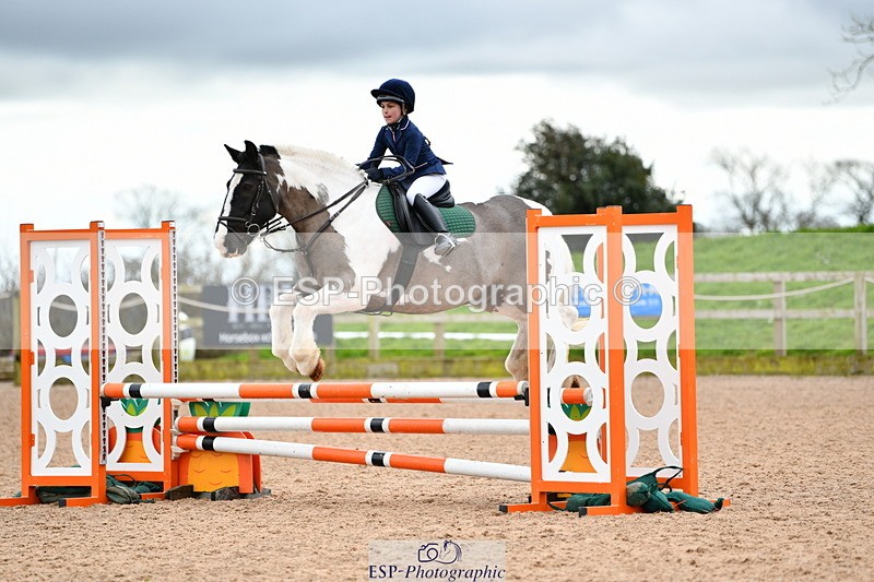 240310A-122421-02664 - Cls 18+19 Club and Schools 80cm