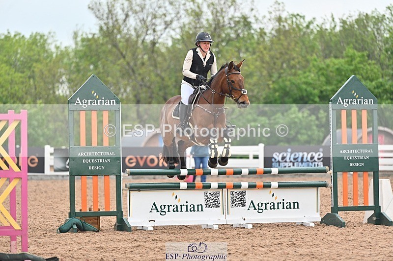 260508-092316-04437 - Cls 17 British Novice and 90cm Open