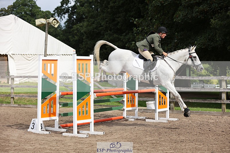 240804-102454-11042 - 411-Kim_Parker-ASHFORD_CLEAVE_ITS_PHENOMENAL