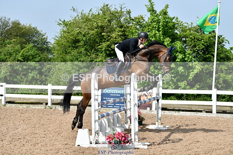 240511A-101232-11462 - Cls 28 95cm National Am Quali