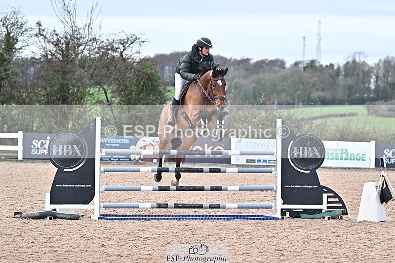251126-134457-00624 - Cls 5 Foxhunter and 1.20m