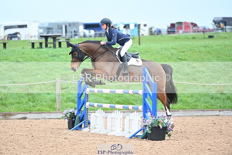 240316A-092629-02359 - Cls 13 Snr 1.05 and 1.10m Open