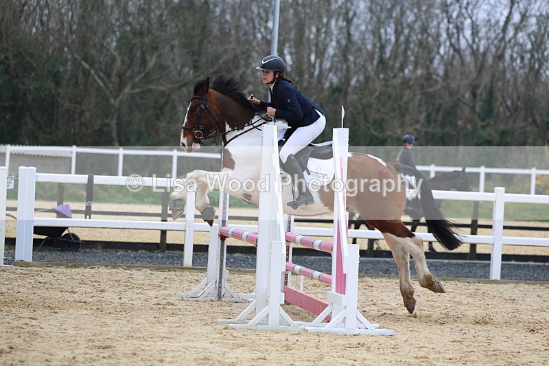 3E7A8316 - Class 12: Junior 80cm