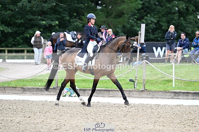 260529A-115436-08127 - G-763-Kirsty.Chabert